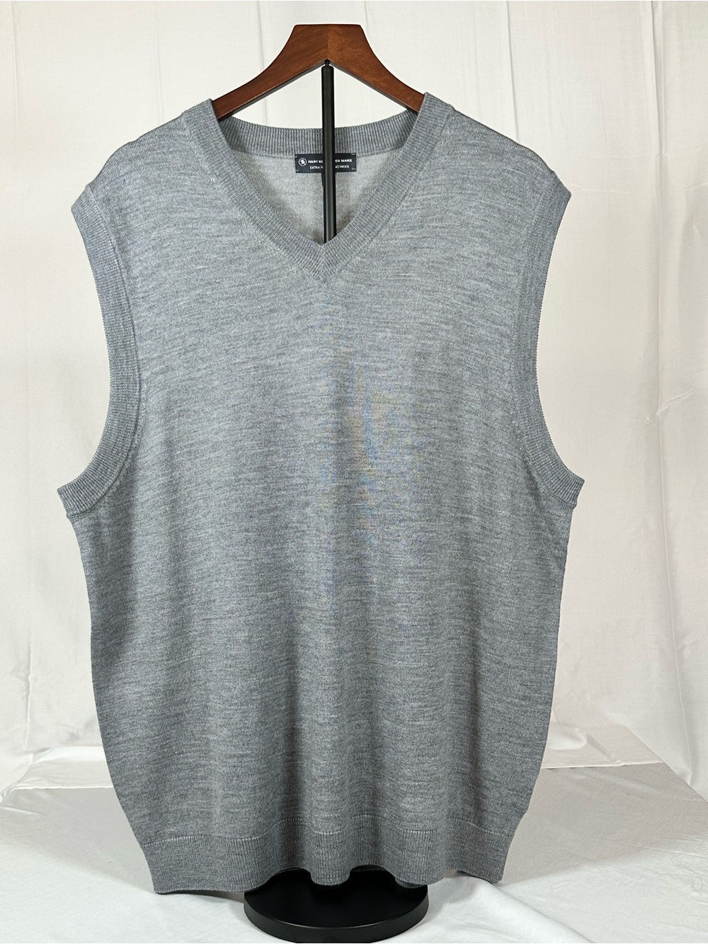 Hart Schaffner Marx Gray V-Neck Knit Vest